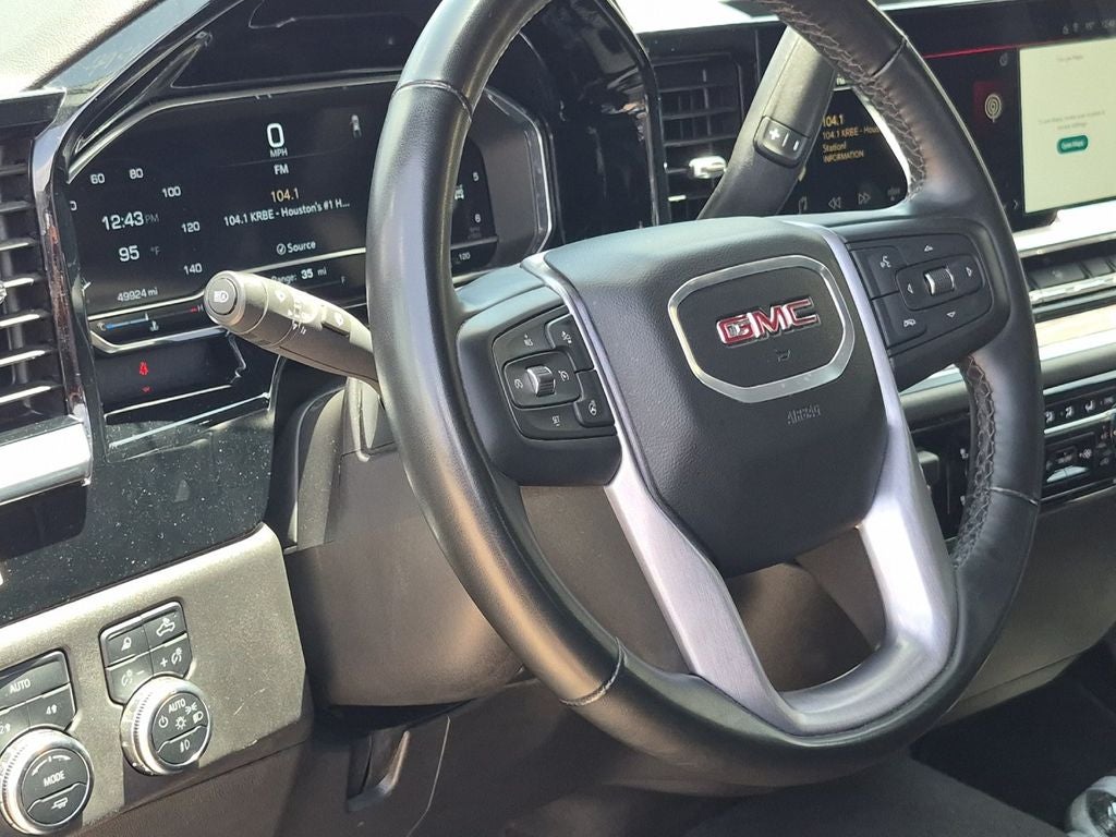 2025 GMC Sierra SLT