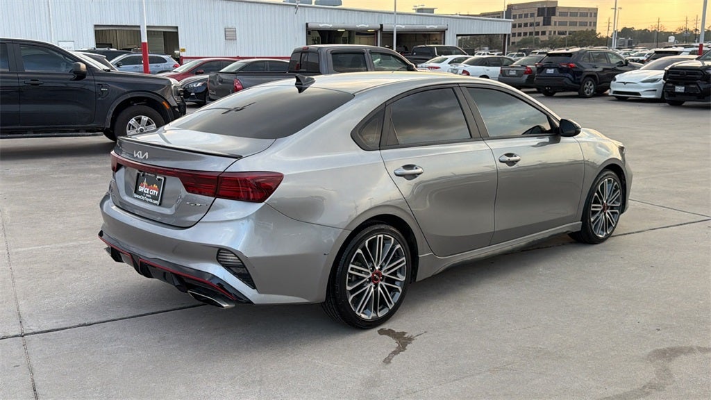 2022 Kia Forte GT