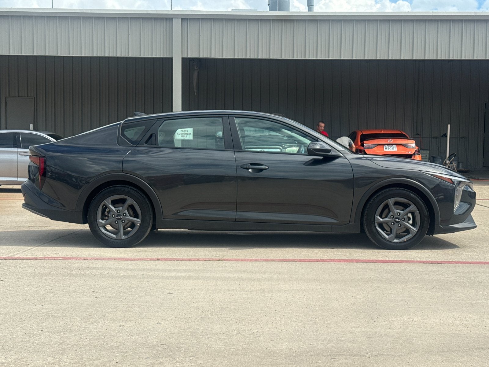 2025 Kia K4 LXS