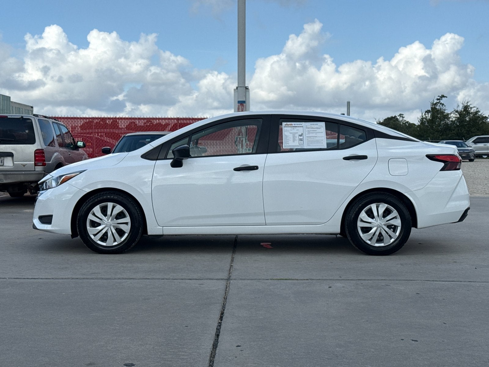 2024 Nissan Versa 1.6 S