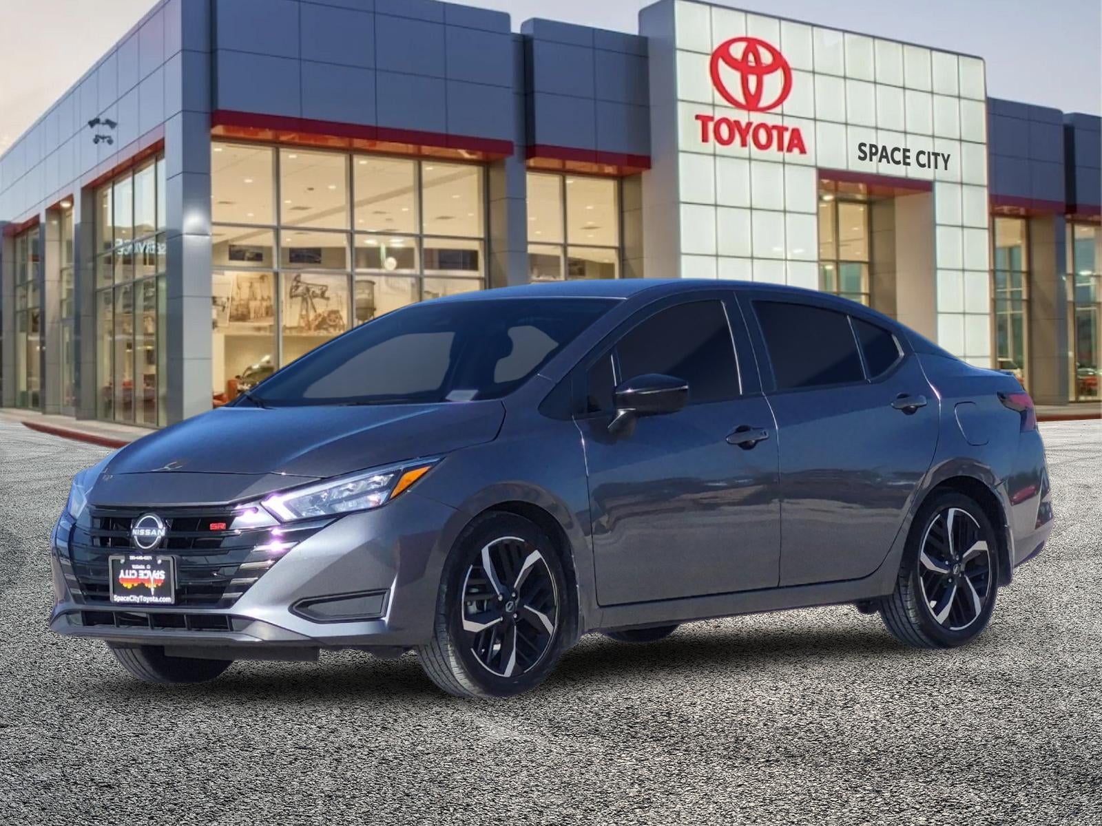 2023 Nissan Versa 1.6 SR