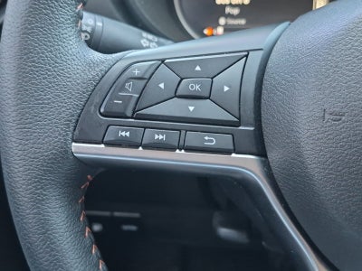 2023 Nissan Versa 1.6 SR
