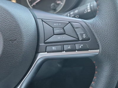 2023 Nissan Versa 1.6 SR