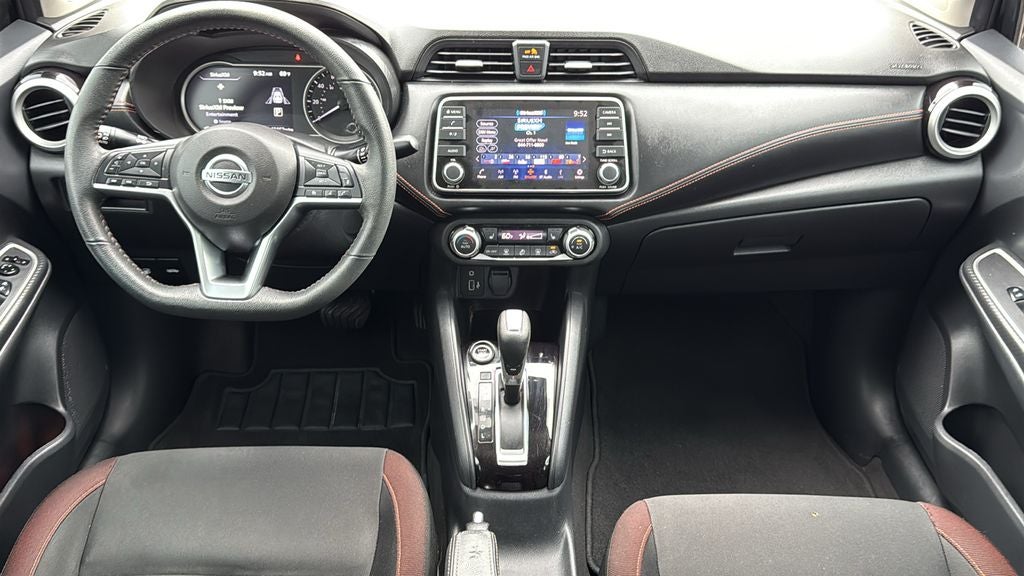 2022 Nissan Versa 1.6 SR