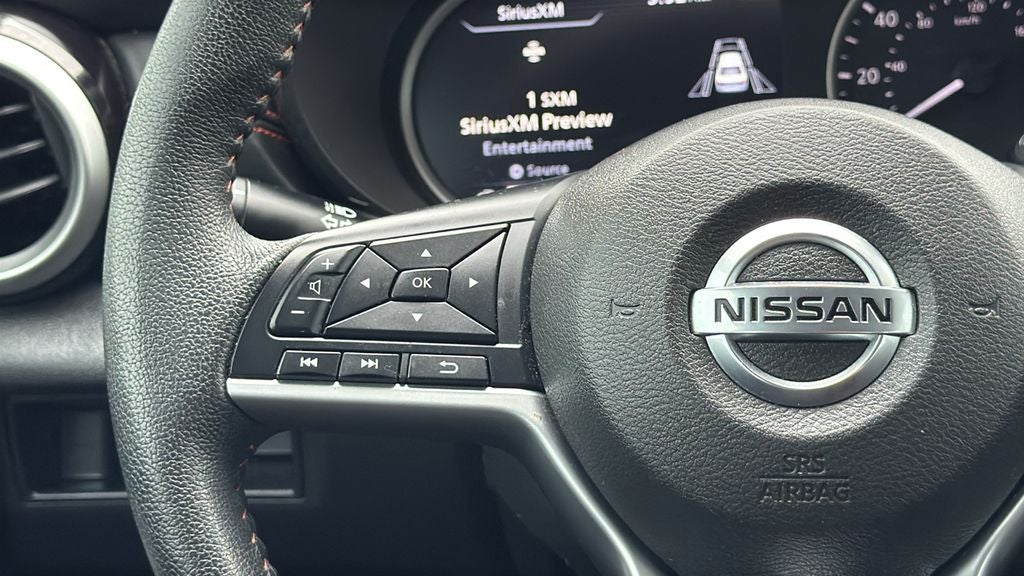 2022 Nissan Versa 1.6 SR