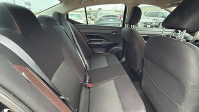 2022 Nissan Versa 1.6 SR