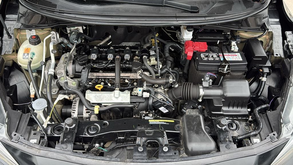 2022 Nissan Versa 1.6 SR