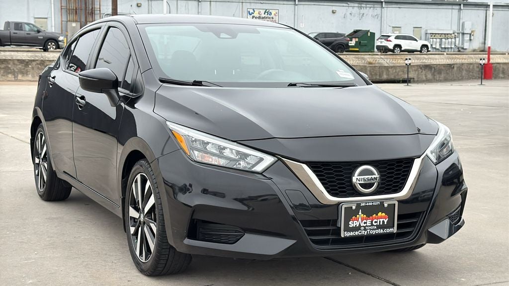 2022 Nissan Versa 1.6 SR