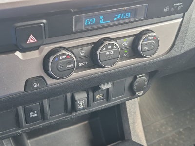 2022 Toyota Tacoma SR5 V6