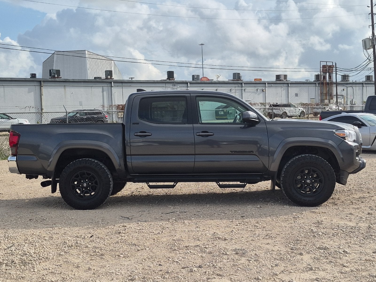 2022 Toyota Tacoma SR5 V6