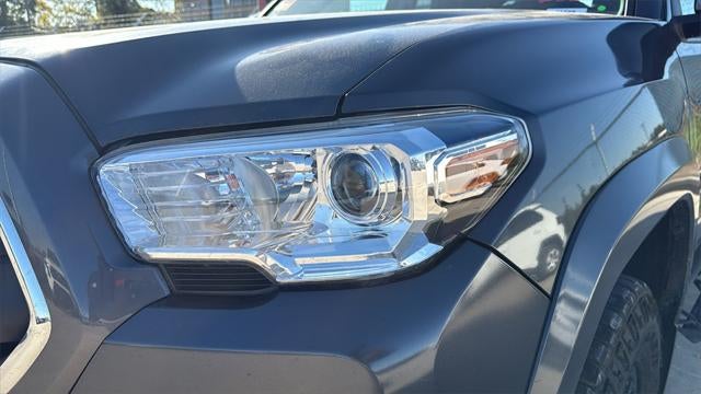 2022 Toyota TACOMA SR5 SR5 V6