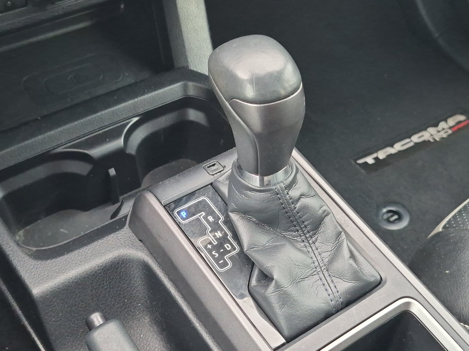 2022 Toyota Tacoma TRD Sport V6