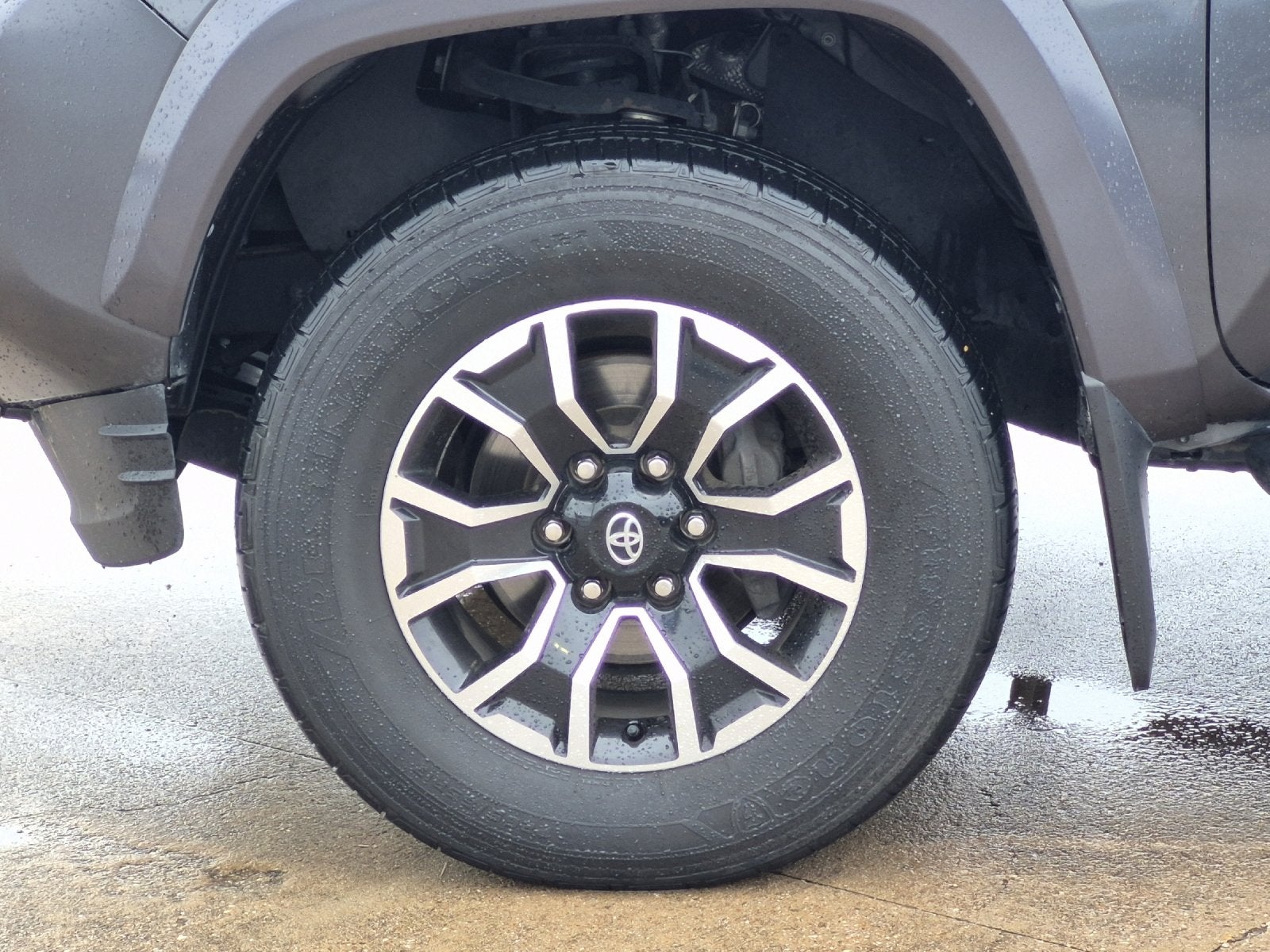 2022 Toyota Tacoma TRD Sport V6