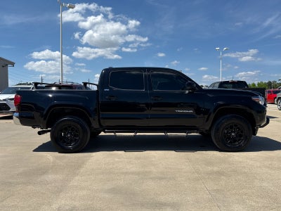2022 Toyota Tacoma SR5 V6