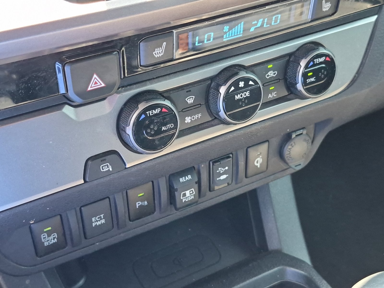 2018 Toyota Tacoma Limited V6
