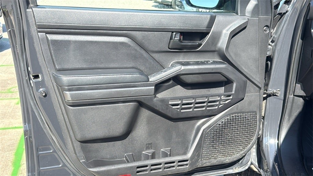 2024 Toyota TACOMA SR5 SR5