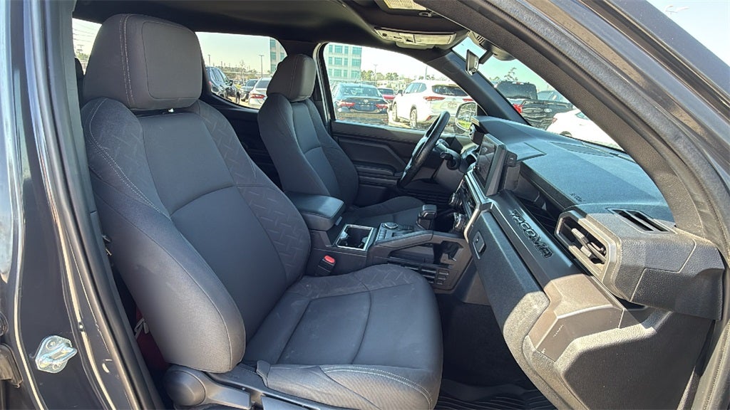 2024 Toyota TACOMA SR5 SR5