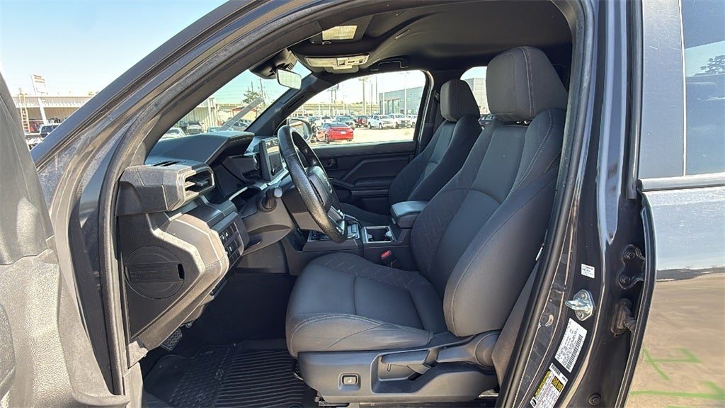 2024 Toyota TACOMA SR5 SR5