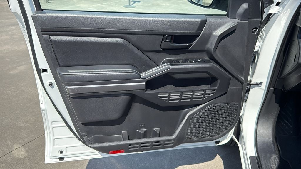2024 Toyota TACOMA SR5 SR5
