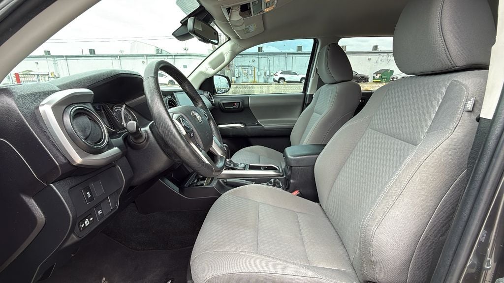 2023 Toyota TACOMA SR5 SR5 V6