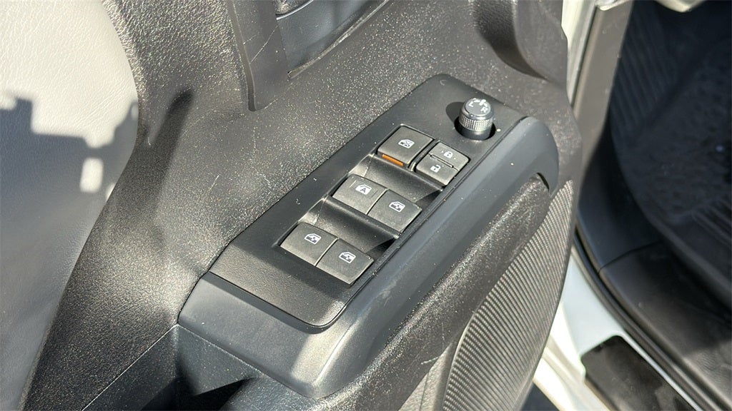 2023 Toyota TACOMA SR SR V6