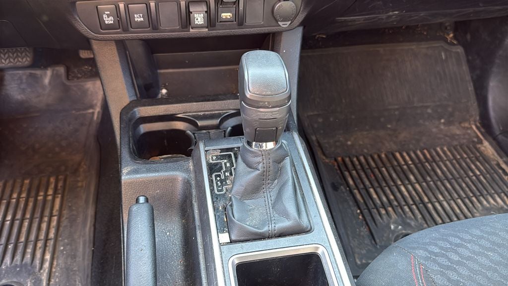 2023 Toyota TACOMA SR5 SR5 V6