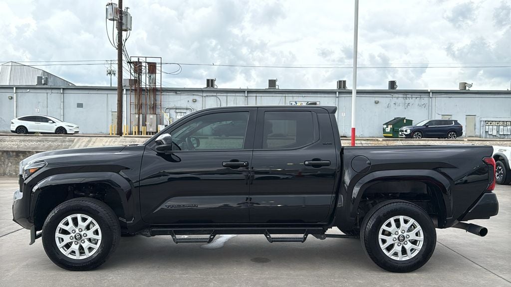 2025 Toyota TACOMA SR5 SR5