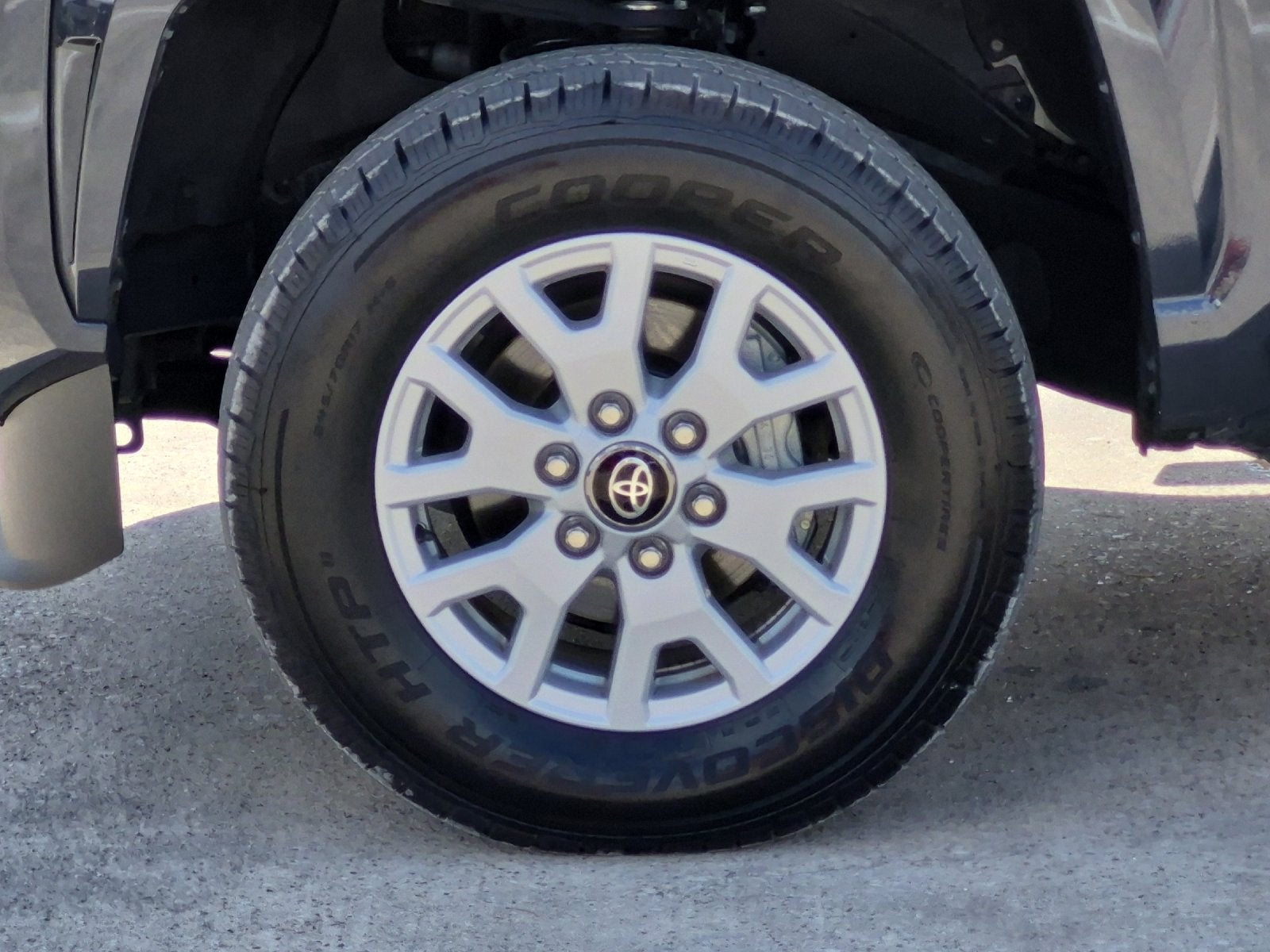 2025 Toyota Tacoma SR