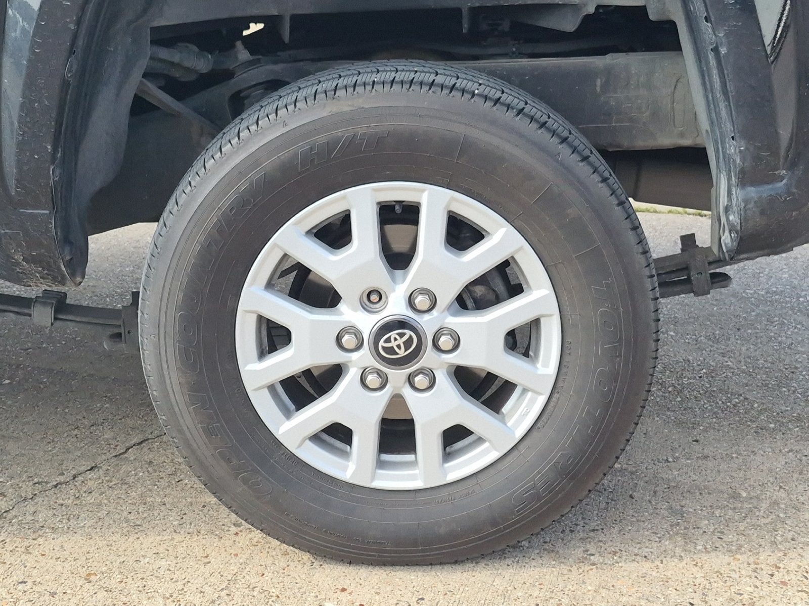 2025 Toyota Tacoma SR