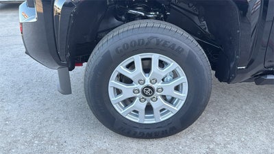 2025 Toyota Tacoma SR5