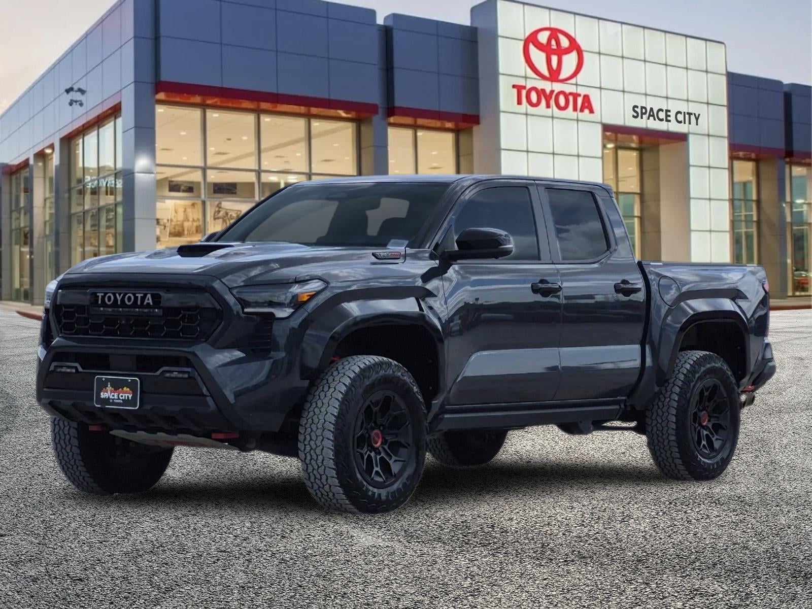 2025 Toyota Tacoma i-FORCE MAX TRD Pro