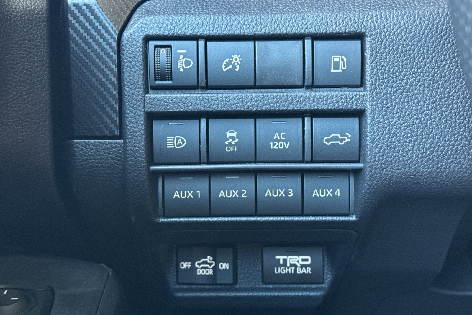 2026 Toyota Tacoma i-FORCE MAX TRD Pro