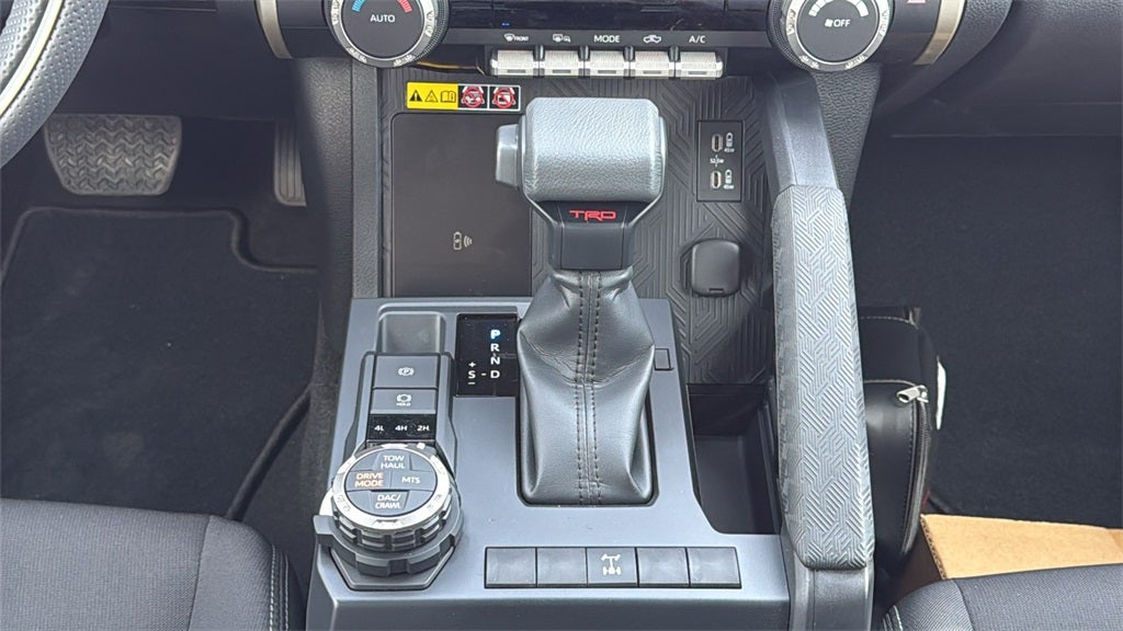 2026 Toyota Tacoma i-FORCE MAX TRD Off-Road i-FORCE MAX