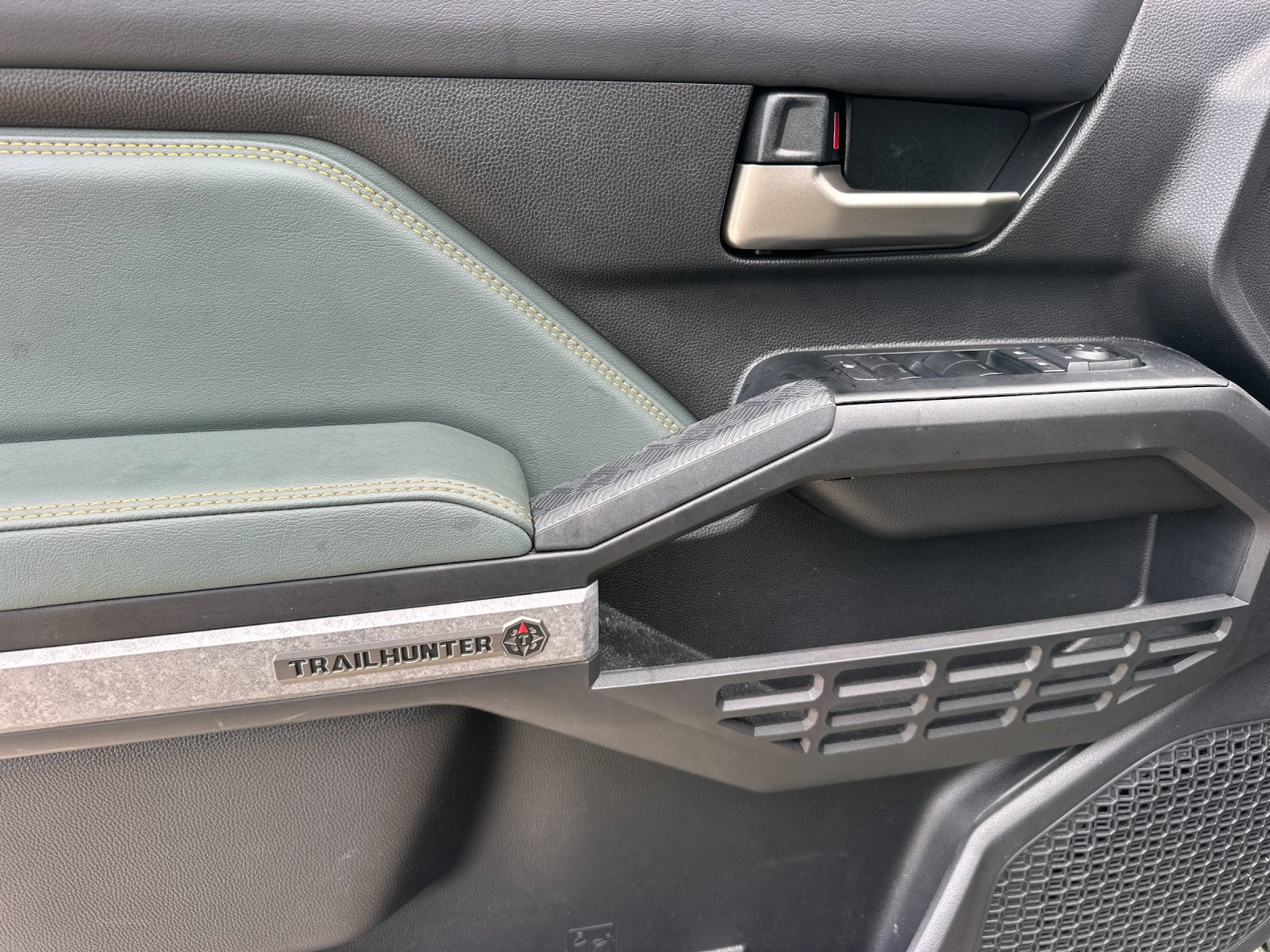 2025 Toyota Tacoma i-FORCE MAX Trailhunter