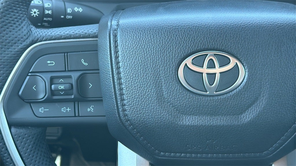 2025 Toyota Tacoma Hybrid TRD Off Road