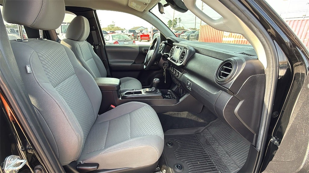 2022 Toyota TACOMA SR SR