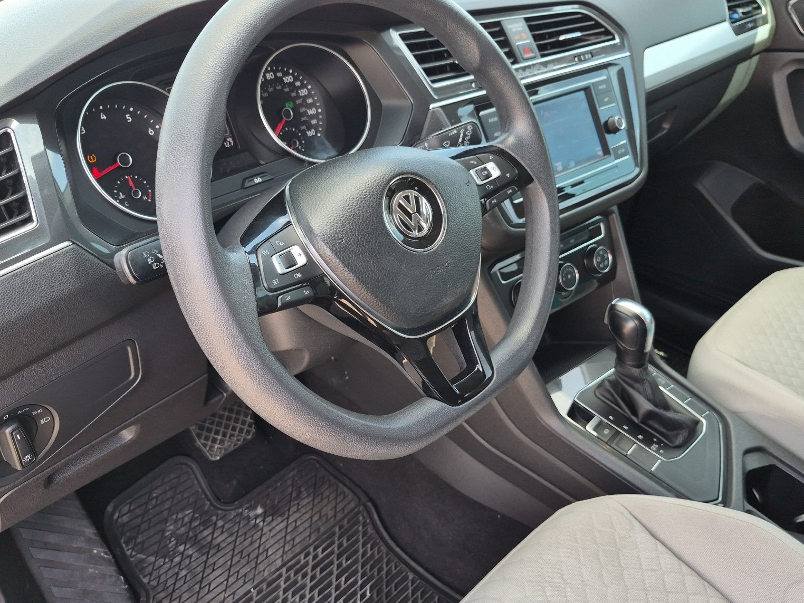 2018 Volkswagen Tiguan 2.0T S