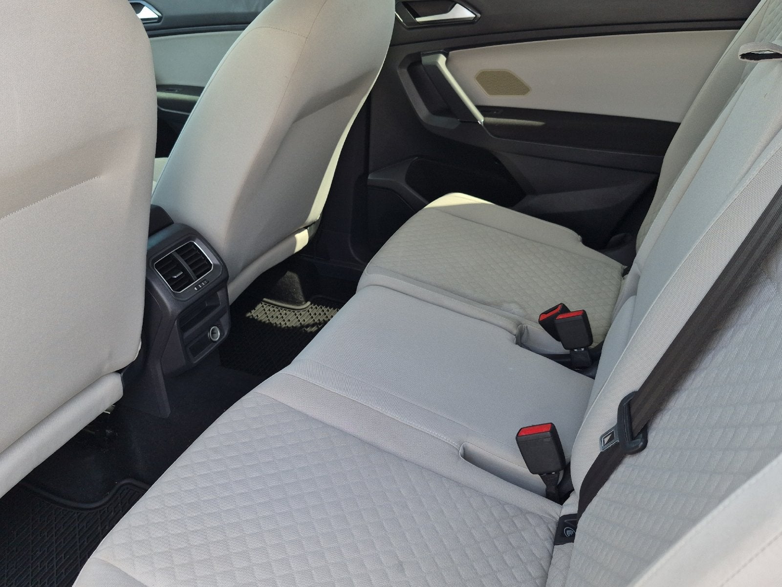 2018 Volkswagen Tiguan 2.0T S