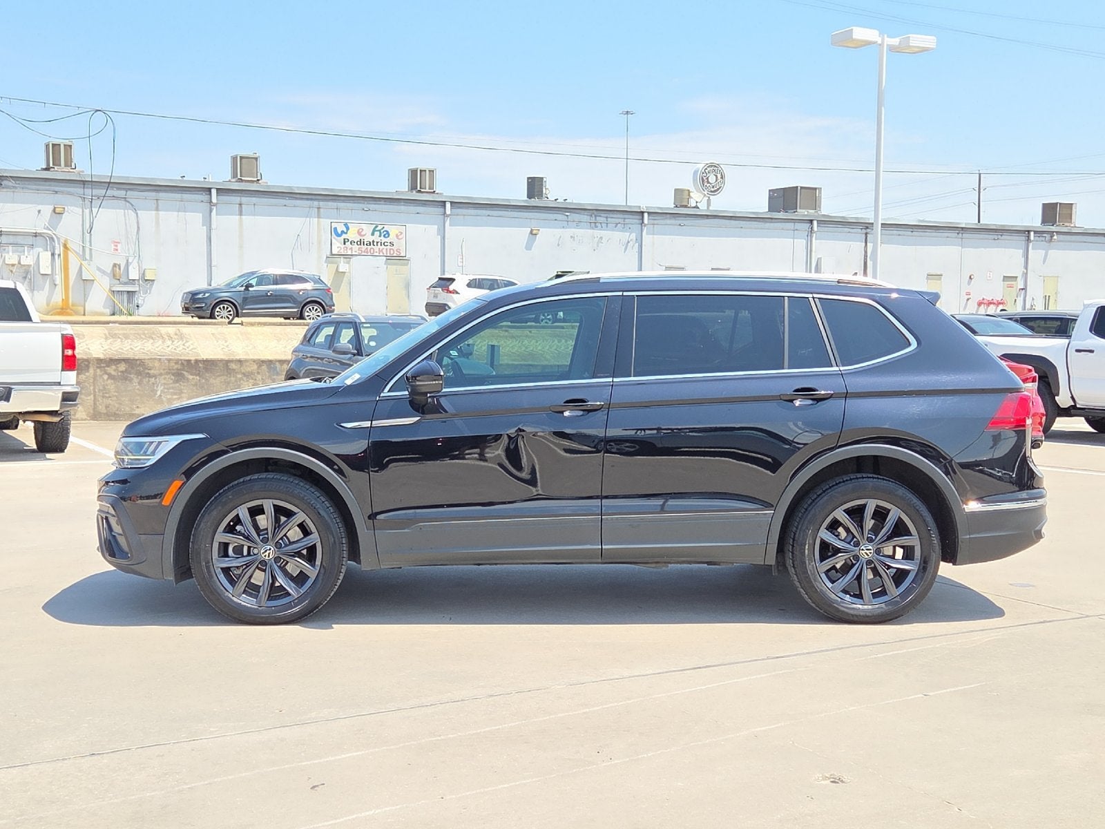 2022 Volkswagen Tiguan 2.0T SE