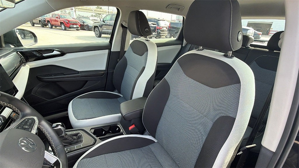 2025 Volkswagen Taos 1.5T S