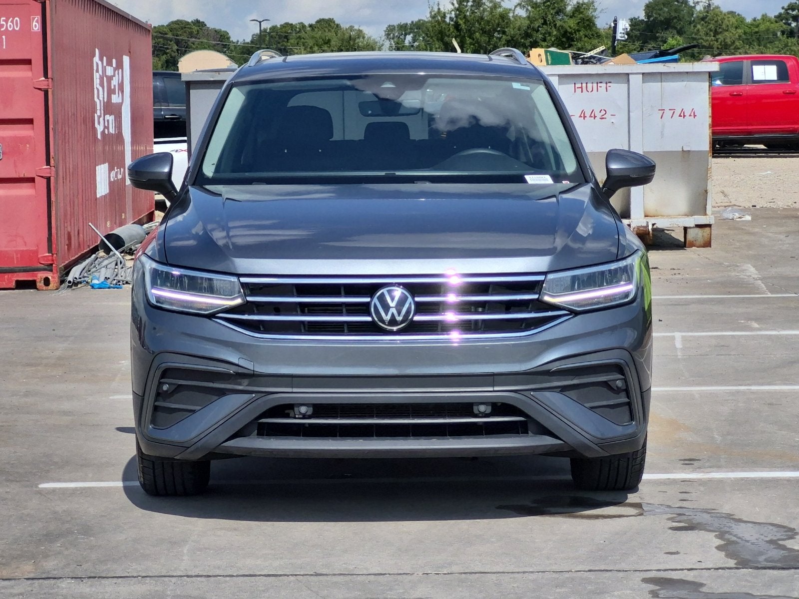 2023 Volkswagen Tiguan 2.0T SE