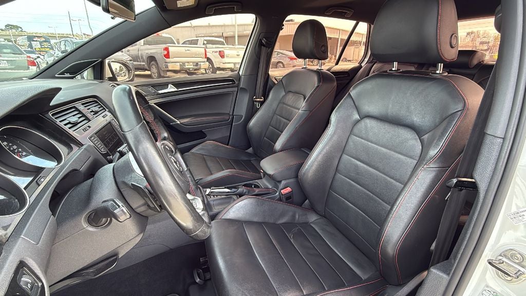 2016 Volkswagen Golf GTI SE
