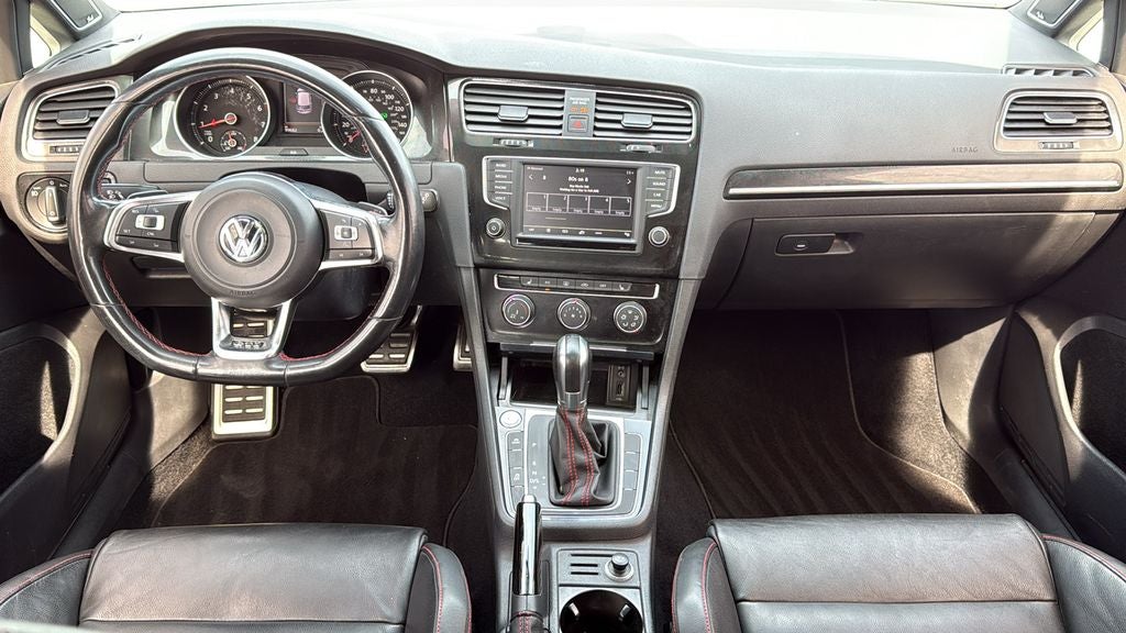 2016 Volkswagen Golf GTI SE
