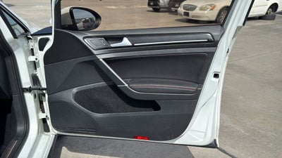 2016 Volkswagen Golf GTI SE
