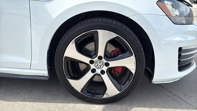 2016 Volkswagen Golf GTI SE