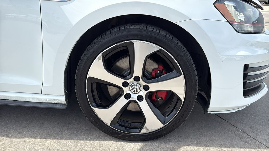 2016 Volkswagen Golf GTI SE