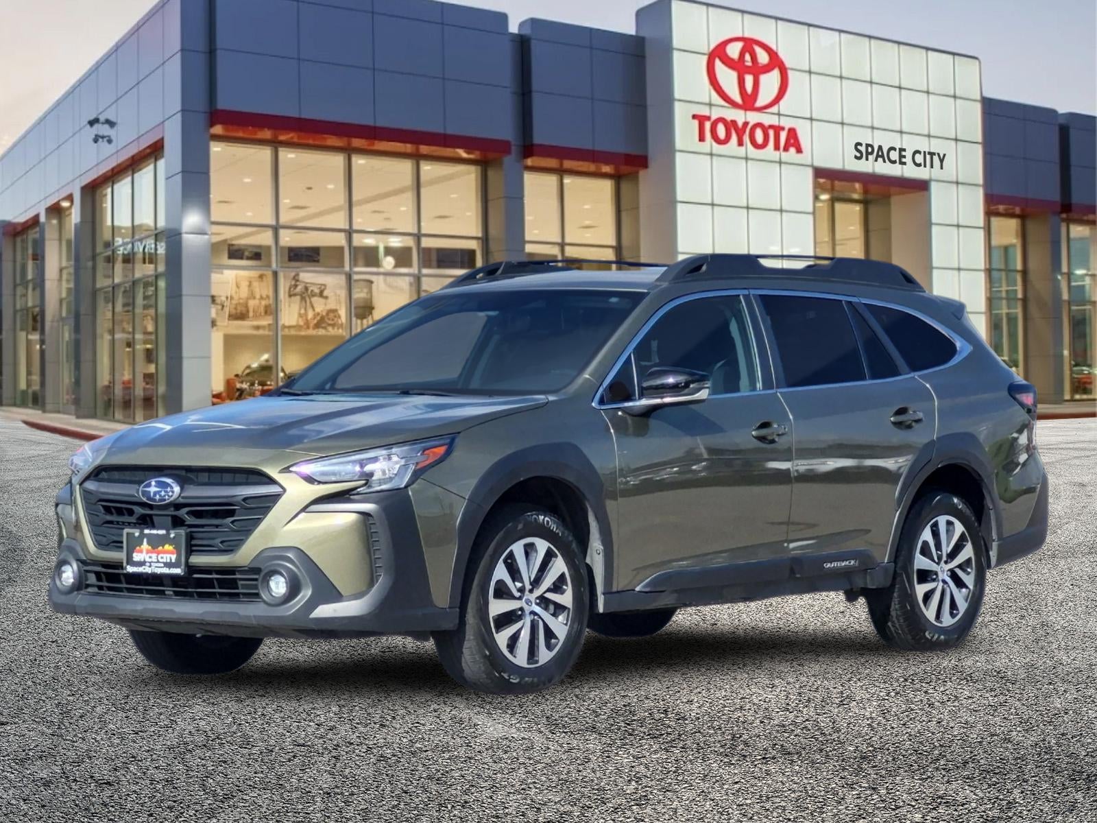 2023 Subaru Outback Premium