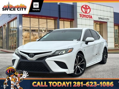 2019 Toyota CAMRY SE