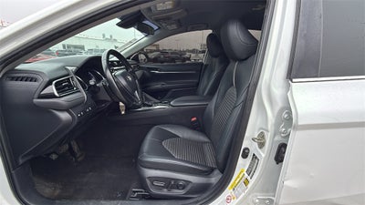 2019 Toyota CAMRY SE
