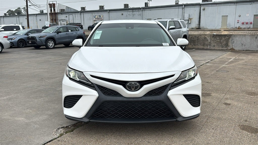 2019 Toyota CAMRY SE